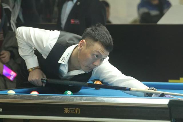 组合背后 组合背后