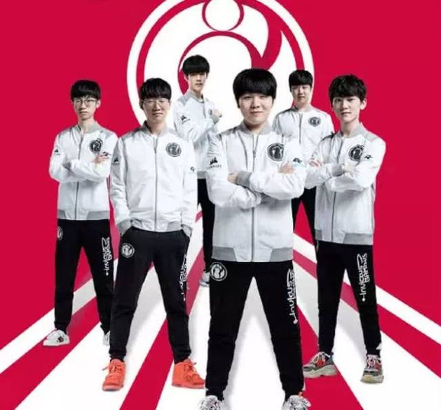 铁血中场 铁血中场